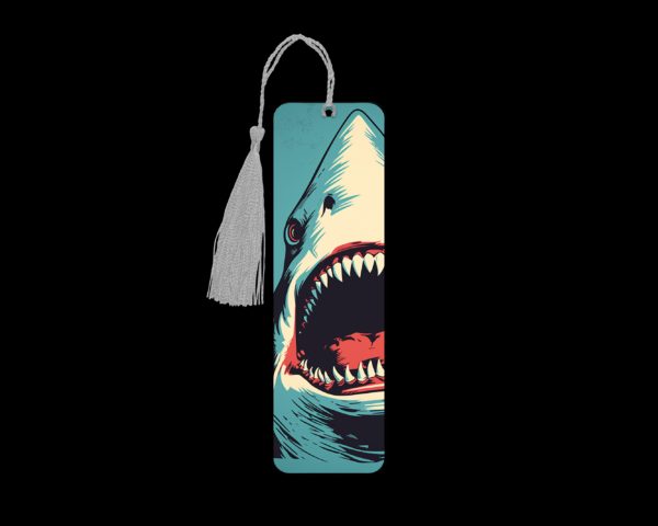 Jaws metal bookmark. The bookmark is metal with a silver tassel. The image is printed onto the top and is smooth and glossy. Features: 4.7″ x 1.3″ x 0.02″ Metal Bookmark Made Metal Aluminum Plate Colors may vary due to screen resolution. The bookmarks may be different slightly from the listing image as each are hand pressed.