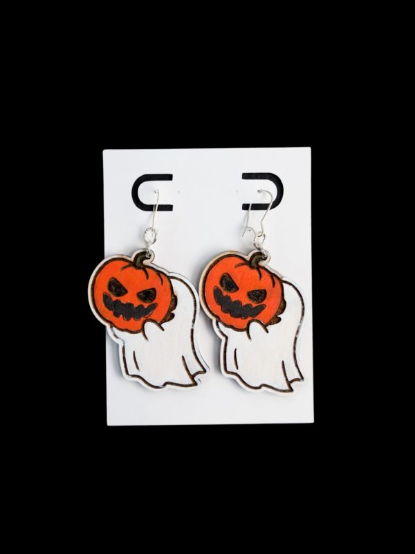 Ghost holding a pumpkin earrings.